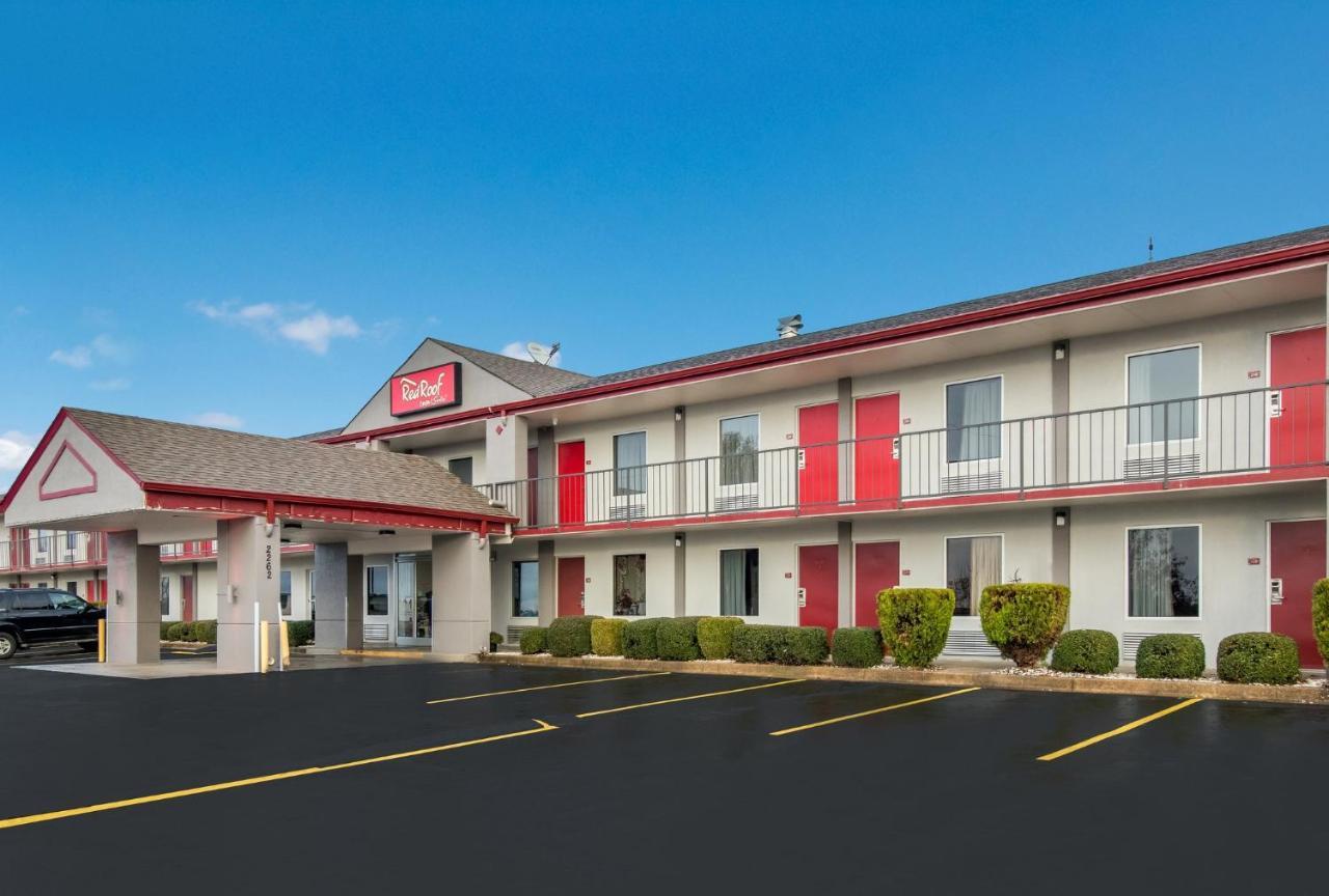 Red Roof Inn & Suites Jackson, Tn Eksteriør bilde