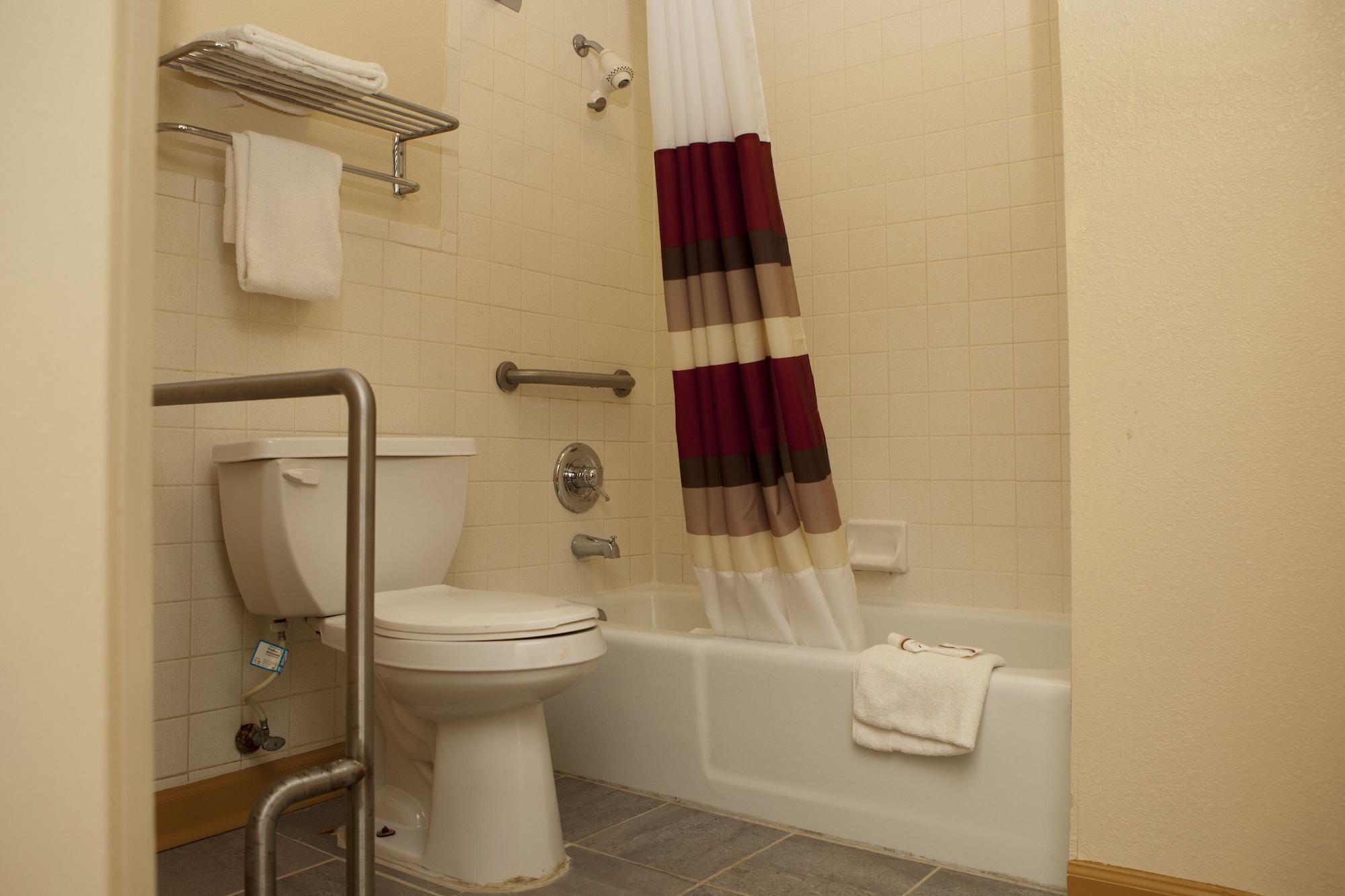 Red Roof Inn & Suites Jackson, Tn Eksteriør bilde