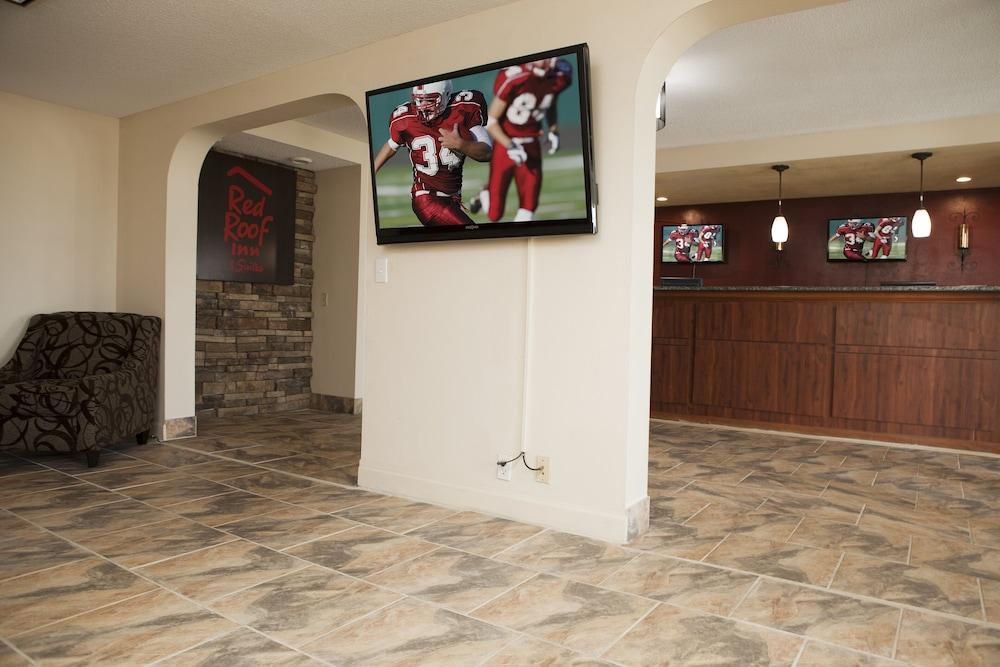 Red Roof Inn & Suites Jackson, Tn Eksteriør bilde